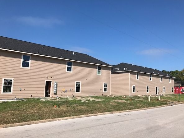 Student Living @ Sam Houston State: 2002 20th St, Huntsville, TX 77340